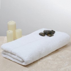 Plain Sanctuary bath sheet Christy 600 GSM