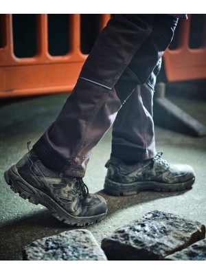 Plain Boot Mudstone S1P safety trainers Regatta Safety Footwear